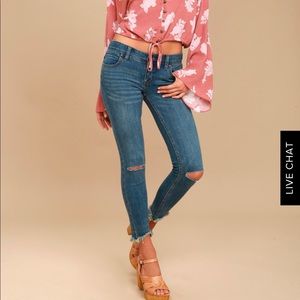 Free People Destroyed Ankle Skinny Jeans size 25
